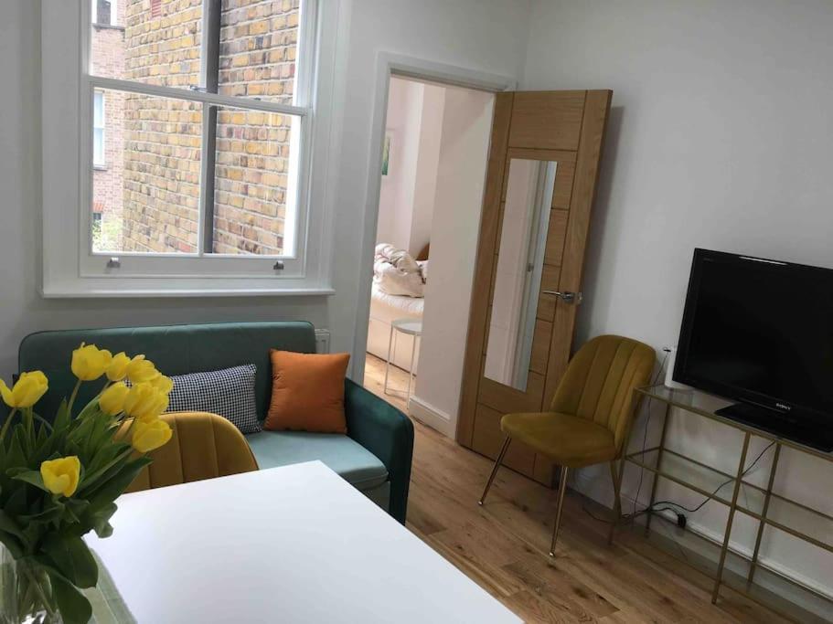 Newly Refurbished 2-Bedroom Flat In Notting Hill London Exterior photo