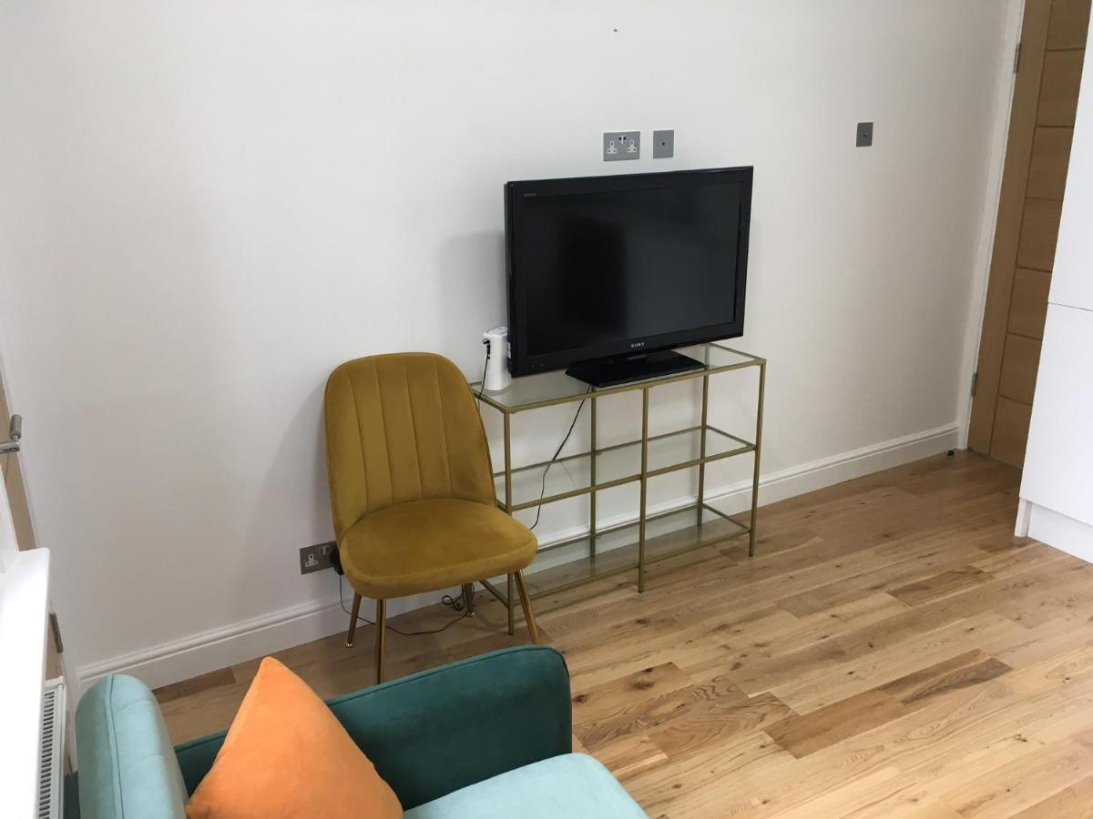 Newly Refurbished 2-Bedroom Flat In Notting Hill London Exterior photo
